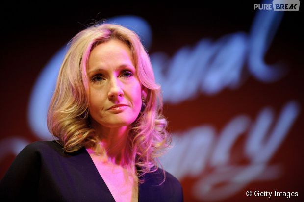 J.K. Rowling, autora de "Harry Potter", manda carta a fã