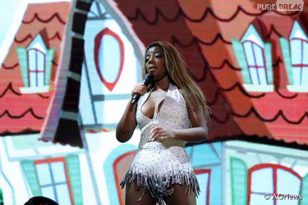 Ludmilla caprichou nos covers em sua turnê "Poder da Preta"!