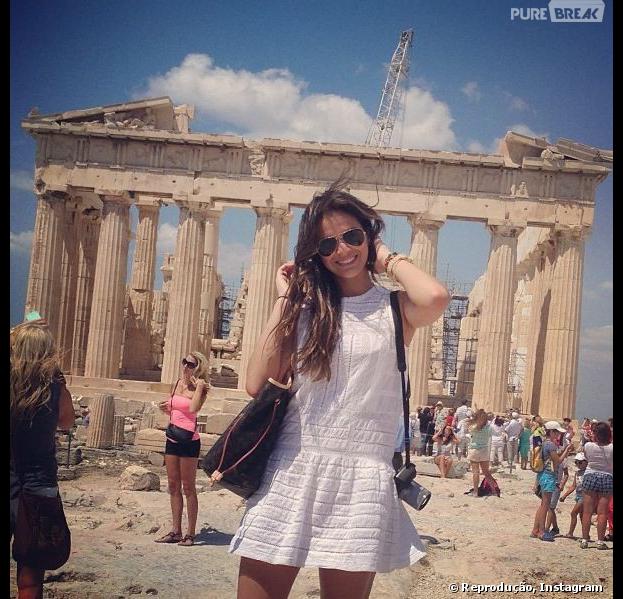 Em julho de 2013, Bruna Marquezine resolveu viajar e tirar umas férias depois de seu trabalho como Lurdinha em "Salve Jorge". Junto dela, estavam a rainha dos baixinhos Xuxa e sua filha, Sasha