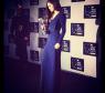 Selena Gomez mostra sua estatueta do astronauta no "VMA 2013"