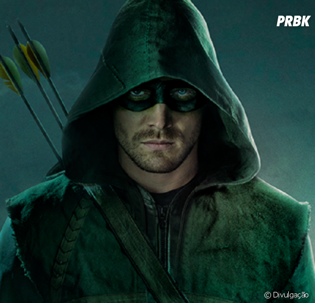 208110-em-arrow-na-5-temporada-lanterna-ve-diapo-2.png