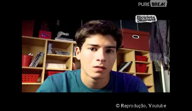 <p>Olha o Arthur Aguiar na série "Bicicleta & Melancia" em 2010</p>