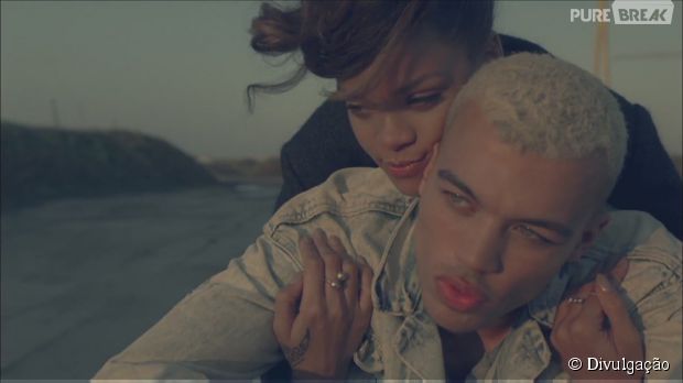 "We Found Love", parceria entre Rihanna e Calvin Harris, é eleita o hit do século!