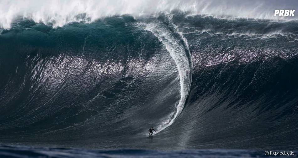Resultado de imagem para surf em altas ondas