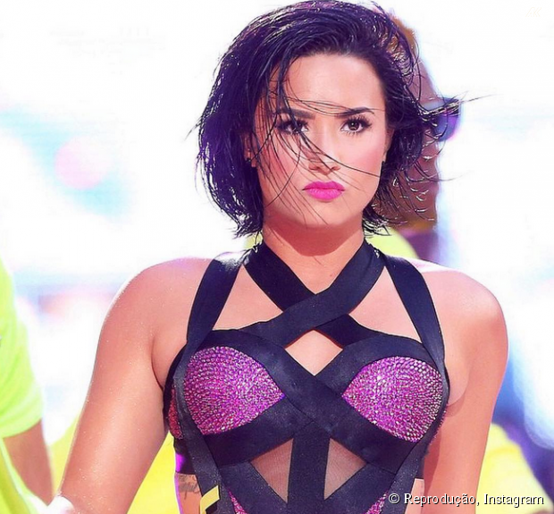 Demi Lovato quebra recorde de Lady Gaga na Billboard