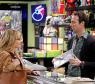 Em "The Big Bang Theory", Bernadette (Melissa Rauch) não consegue a ajuda de Stuart (Kevin Sussman)