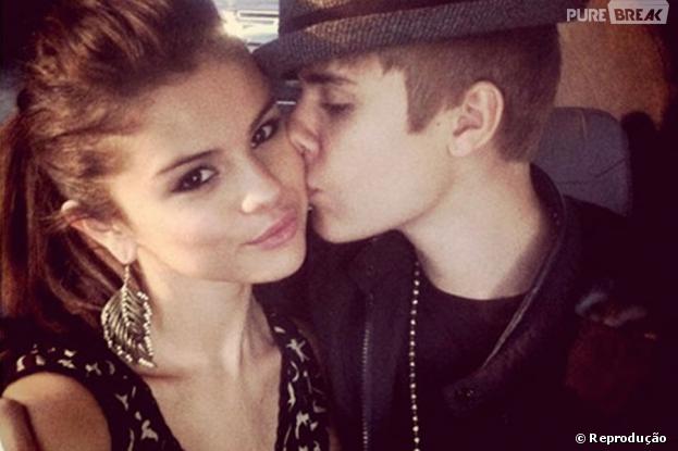 Justin Bieber e Selena Gomez trocam mensagens quentes na internet