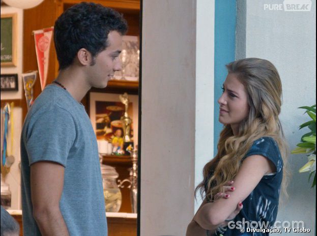 <p>Sofia (Hanna Romanazzi) está namorando com Ben (Gabriel Falcão) em "Malhação"</p>