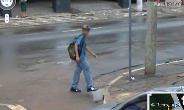 Olhou pro lado e pisou na poça