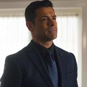 Em "Riverdale": na 3ª temporada, Hiran Lodge, pai de Veronica, não será o único vilão!