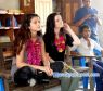 <p>Bem concentrada, Selena Gomez participa de eventos da UNICEF no Nepal</p>