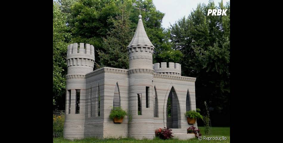 Com uma impressora 3D gigante, casas e castelos já foram criados ... Com uma impressora 3D gigante, casas e castelos já foram criados ...