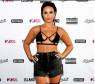  Demi Lovato sofreu com a baixa autoestima e o peso. Veja outras celebridades que venceram o bullynig! 