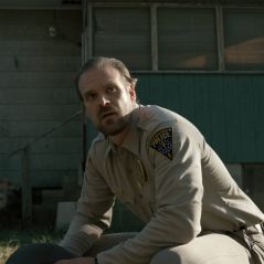 Elenco de "Stranger Things" grava 3ª temporada da série! Veja fotos