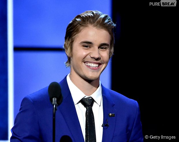 Justin Bieber e Ariana Grande cantam novamente juntos em ...