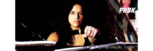 Летти Блэк Кончает В Парке От Вибратора