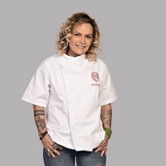 Simone Bert passa por prova de 5 etapas mas é eliminada no "Masterchef Profissionais"