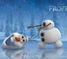 Olaf é um boneco de neve que se junta a Anna e a Kristoff em "Frozen - Uma Aventura Congelante"