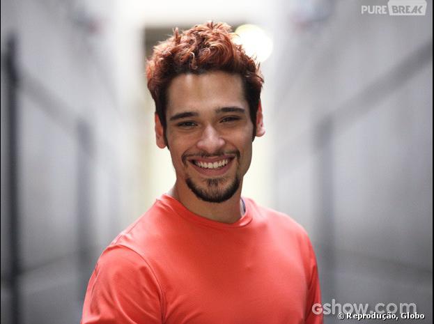 Bruno Fagundes fala de atuar em "Meu Pedacinho de Chão" com Antonio Fagundes