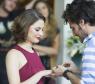 <p>Em "Malhação", Micaela (Laís Pinho) e Martin (Hugo Bonemer) anunciaram seu noivado para a galera!</p>