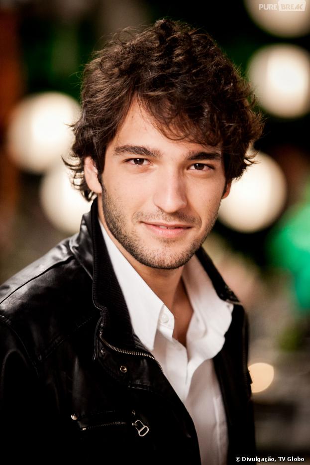 Humberto Carrão fará par novamente com Isabelle Drummond em "Geração Brasil"