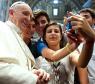 Nem o Papa Francisco escapou! Selfie do pontífice viralizou na web