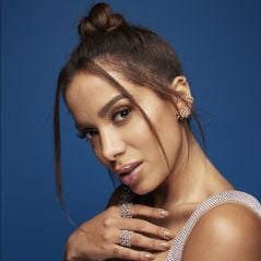 Pelo jeito, Anitta vai lançar um CD chamado "Game Over" cheio de participações incríveis