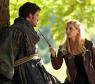 Emma (Jennifer Morrison) e Hook (Colin O'Donoghue) já viveram momentos tensos em "Once Upon a Time"!