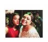 <p>Bruna Marquezine posa com a noiva Preta Gil e publica selfie no Instagram</p>