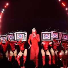 Katy Perry diverte e emociona fãs com homenagem a Marielle Franco durante show no Rio de Janeiro