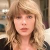 Taylor Swift aparece no TikTok cantando "Screwface Capital", do britânico MC Dave, que incluiu o nome dela em uma parte da música