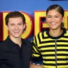 Tom Holland reforça rumores e torcida por namoro com Zendaya após homenagem em aniversário da atriz