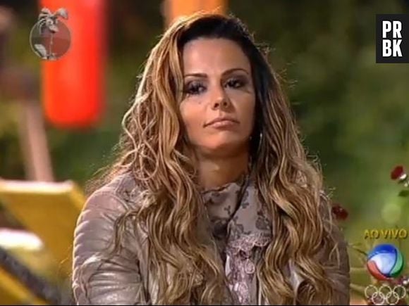 "A Fazenda": Viviane Araujo e Nicole Bahls levaram problemas de fora para o programa