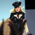 Madonna foi criticada por estar  supostamente bêbada no começo da cerimônia do VMA 2021 