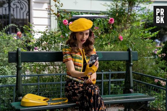 "Emily em Paris": 2ª temporada vai mostrar as férias de Emily (Lily Collins)