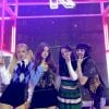 Lisa, do BLACKPINK, revela que as integrantes assistiram as gravações de seu debut solo
