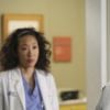 Virginia Dixon, personagem de 'Grey's Anatomy' que tinha Síndrome de Asperger, interpretada pela atriz Mary McDonnell 