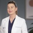 Ellen Pompeo interpretando Meredith Grey na 18 ª temporada de 'Grey's Anatomy'   