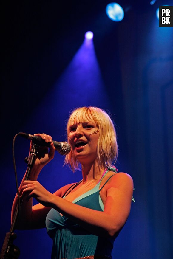 Sia é um nome por trás de diversos hits do mundo pop, como "Pretty Hurts", da Beyoncé