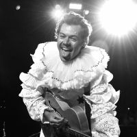 10 músicas famosas que foram escritas por outros artistas e você não sabia