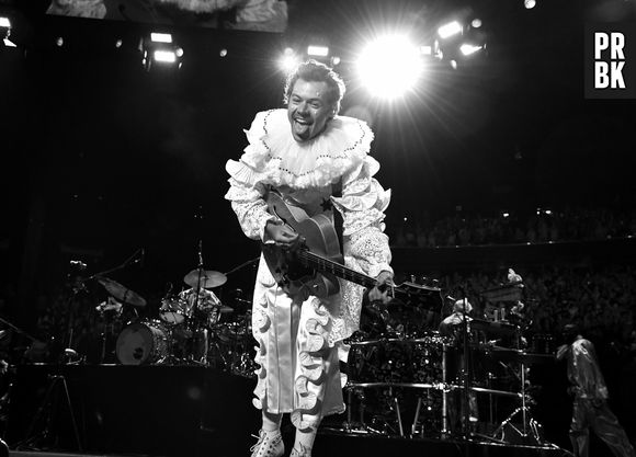 "Pretty Hurts", "Diamonds", "Little Things" e mais: 10 músicas famosas que foram escritas por outros artistas e você não sabia