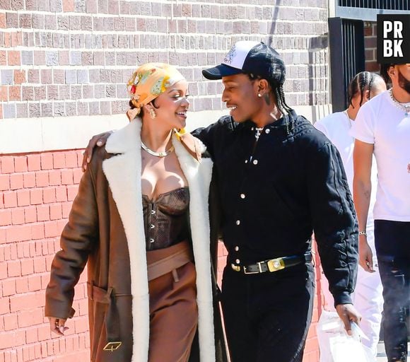 Rihanna, grávida, planeja casamento com A$AP Rocky