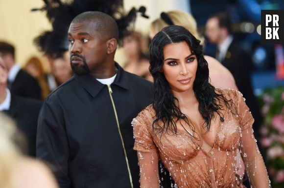 Kim Kardashian está divorciada de Kanye West. Ambos estão em novos relacionamentos