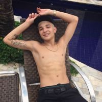 MC Gui deseja bom dia aos fãs no Facebook e filosofa: "A felicidade maior está dentro de nós mesmos"