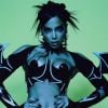 Anitta trouxe uma pegada meio Morrigan Aensland, personagem da série de video game Darkstalkers, produzida pela empresa Capcom