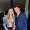 Now United: Sofya e Alex também trouxeram um pouco de cor aos looks