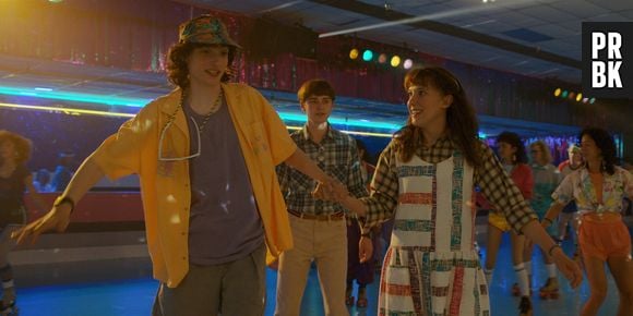 "Stranger Things": trailer de 4ª temporada mostra encontro romântico entre Eleven (Millie Bobby Brown) e Mike (Finn Wolfhard)