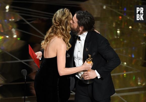 Brie Larson não aplaudiu quando Casey Affleck ganhou o Oscar