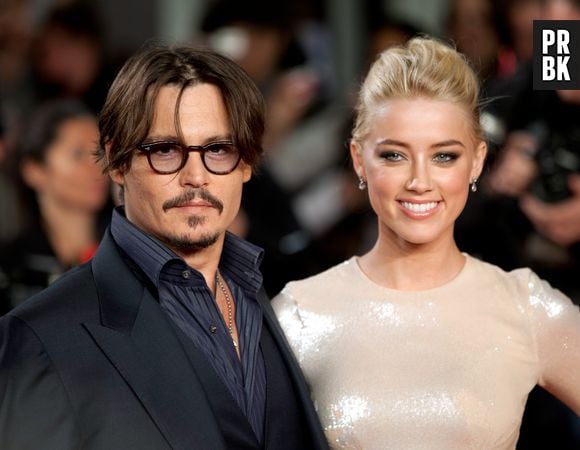 Johnny Depp foi acusado de violência doméstica por Amber Heard