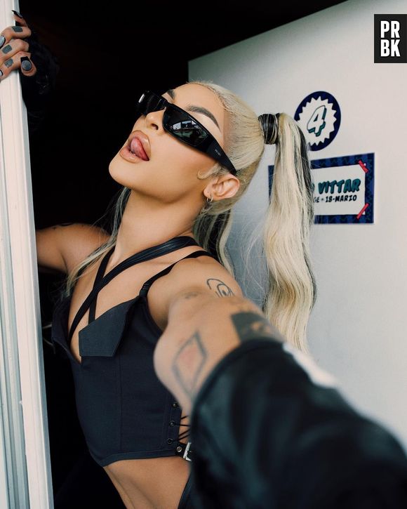 Pabllo Vittar deu recado: "Votar em reality show é legal, mas mudar o nosso país é muito mais"